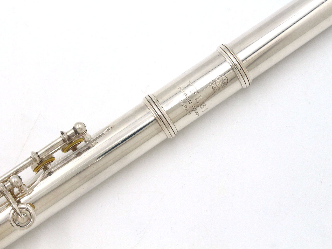 [SN 327] USED YAMAHA / Flute YFL-61 all silver, all tampos replaced [09]