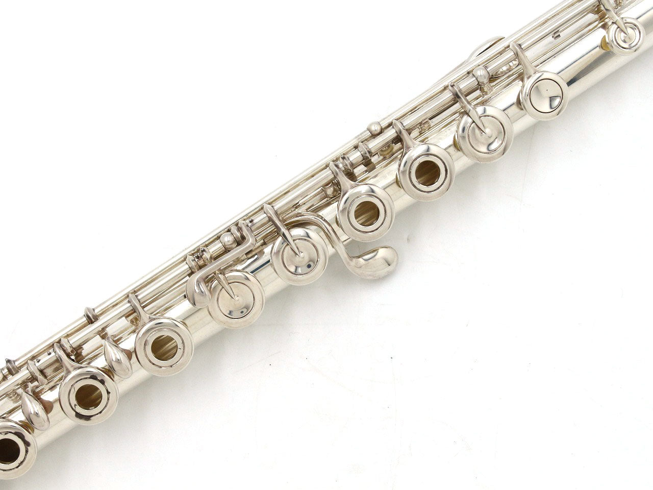 [SN 327] USED YAMAHA / Flute YFL-61 all silver, all tampos replaced [09]