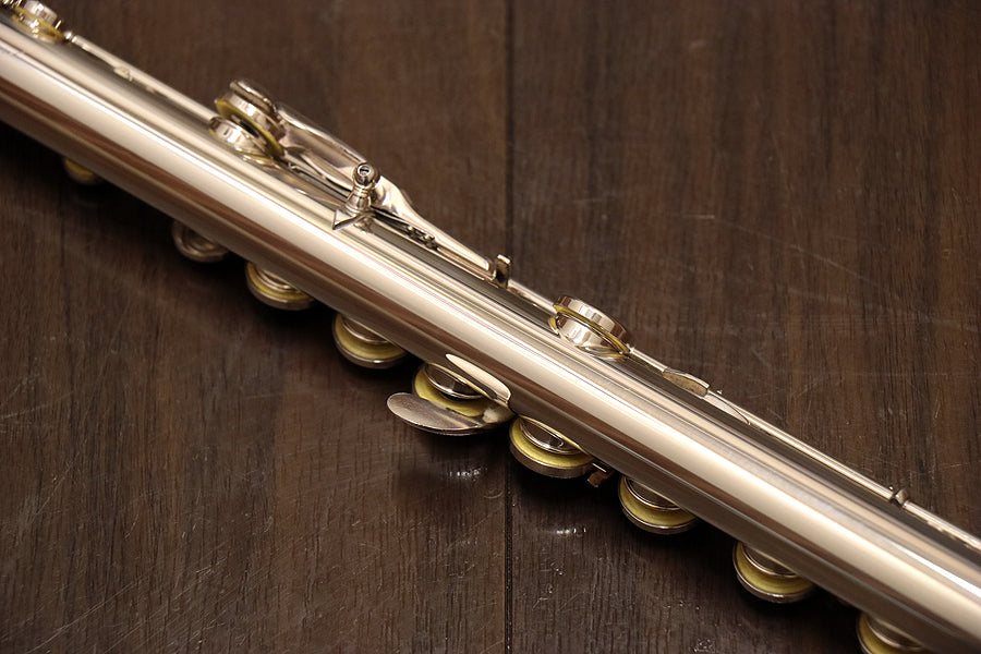 [SN 2145] USED YAMAHA / Yamaha YFL-611II All silver flute [10]