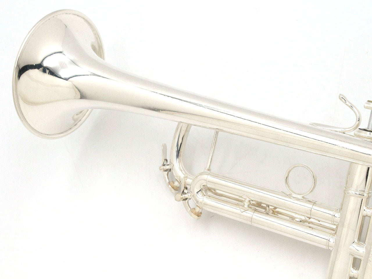 [SN 685947] USED Bach / Trumpet VINCENT SP [09]