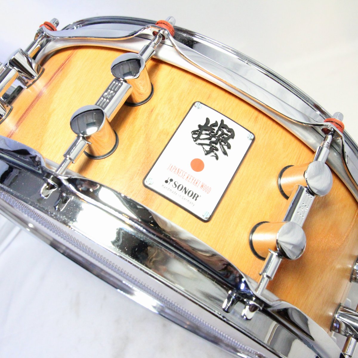 USED SONOR / SSE13-1405SDW KEYAKI Snare Drum 14x5, pure Japanese zelkova wood, gouged body, case included [08]