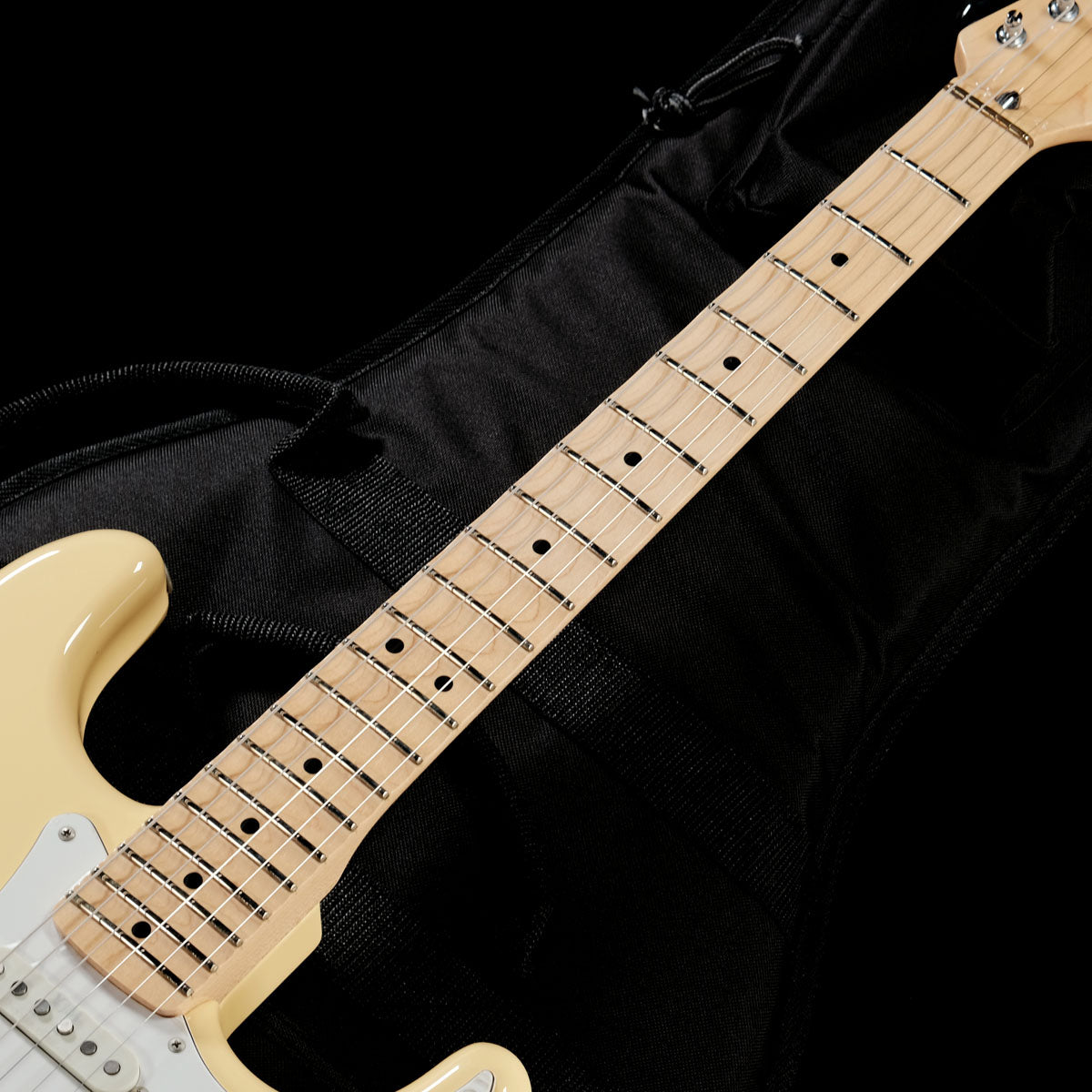 [SN JD15017463] USED Fender / ST-YJM / Yngwie Malmsteen Stratocaster Yellow White [05]