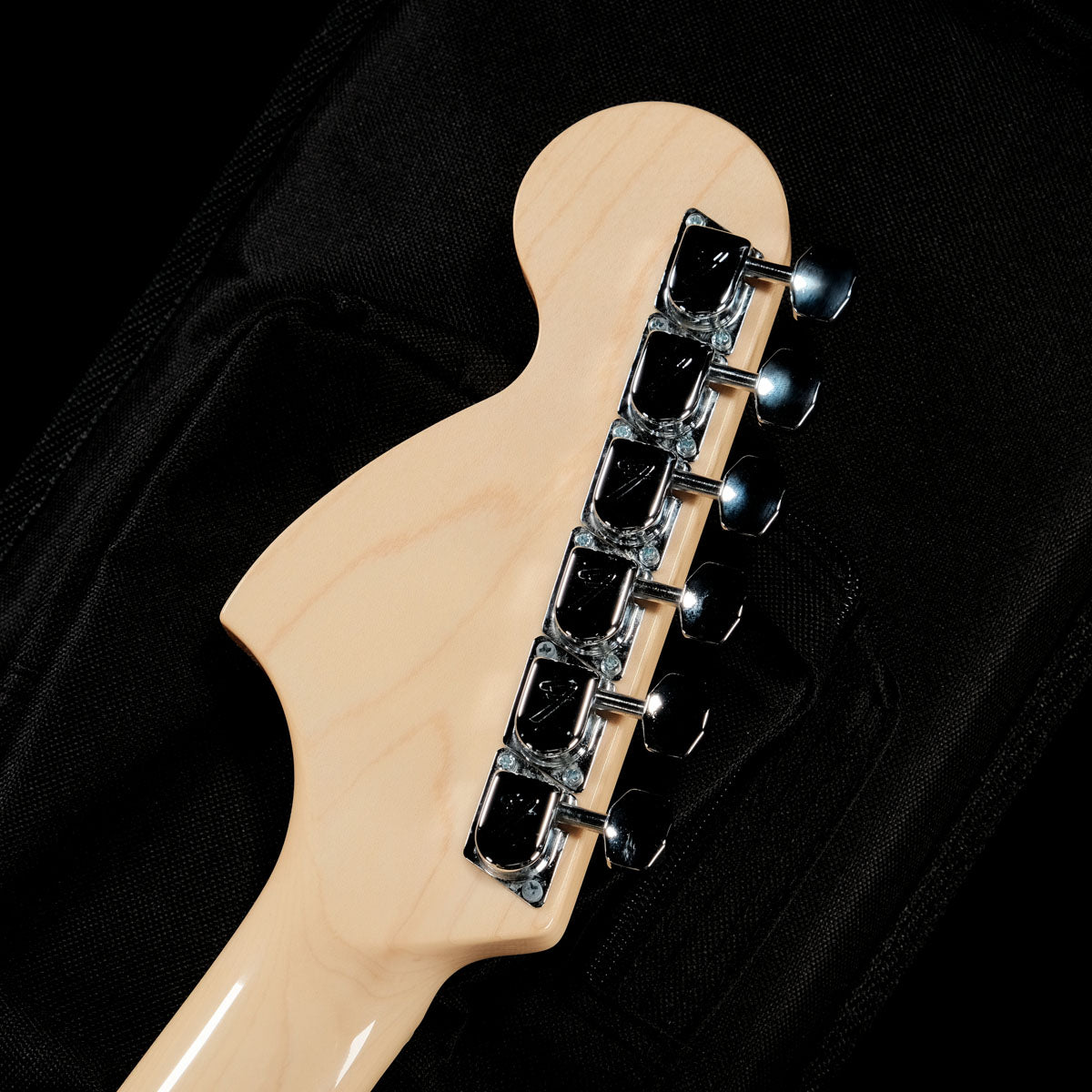 [SN JD15017463] USED Fender / ST-YJM / Yngwie Malmsteen Stratocaster Yellow White [05]