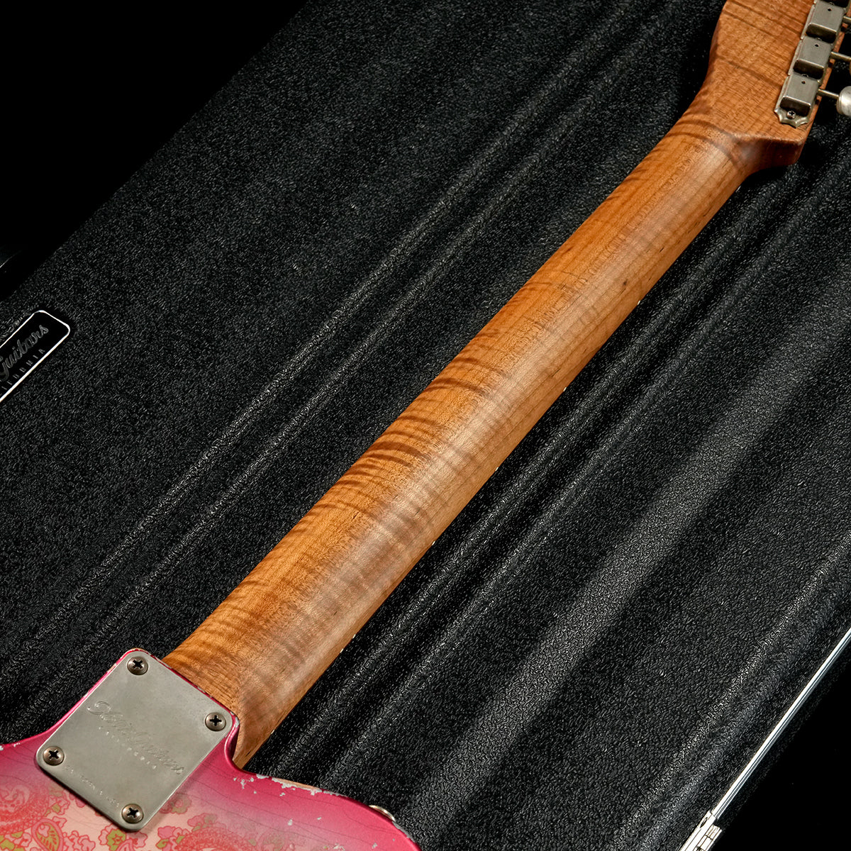 [SN 3325] USED XOTIC / XTC-1 Pink Paisley [05]