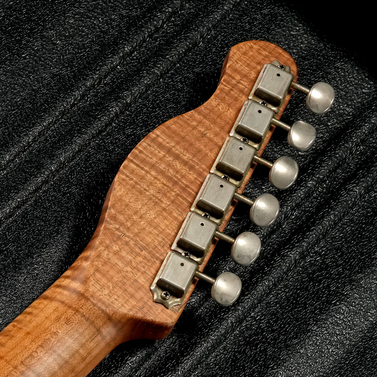 [SN 3325] USED XOTIC / XTC-1 Pink Paisley [05]