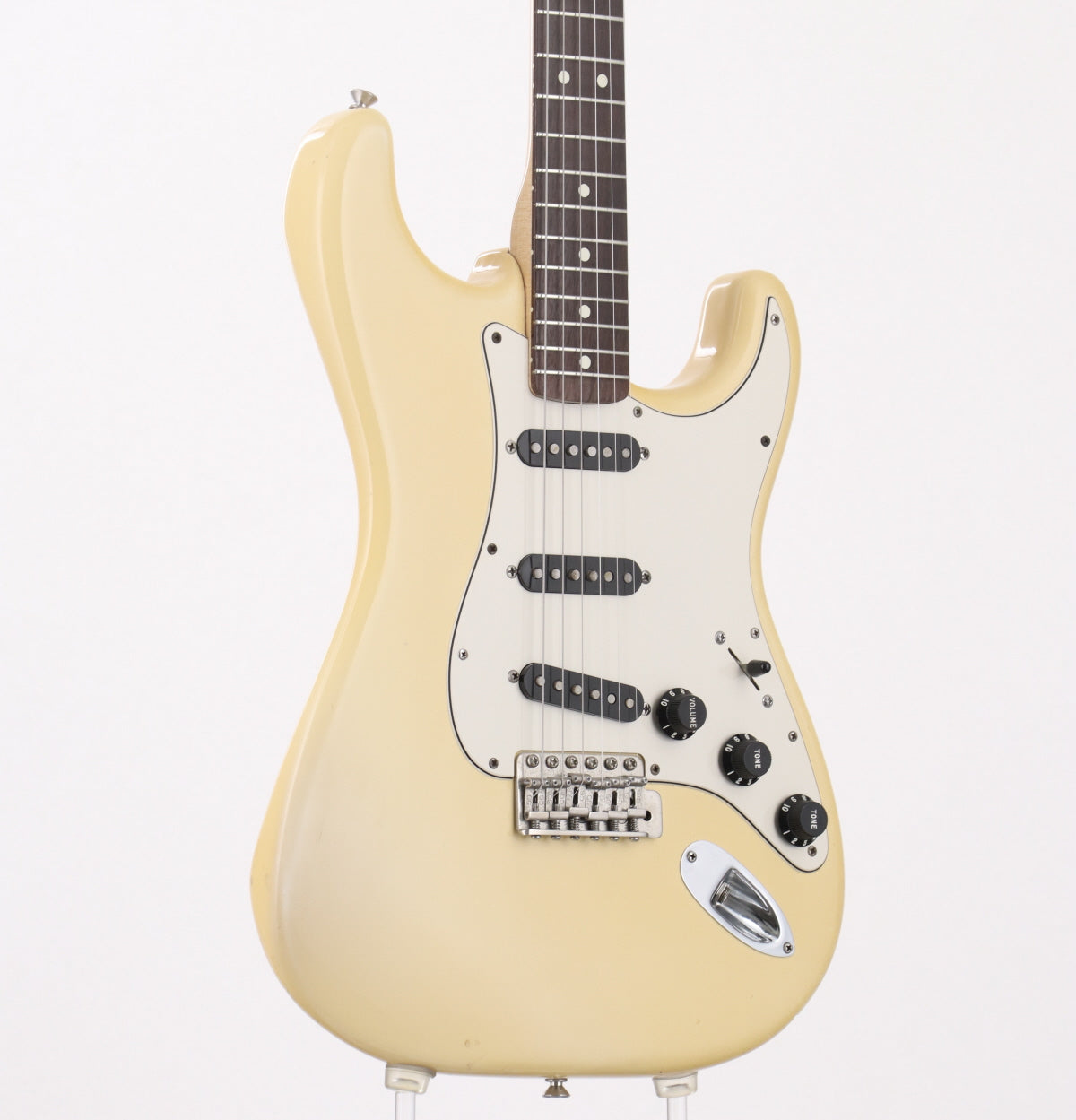 [SN V01761] USED FENDER USA / American Vintage 70s Stratocaster Olympic White [03]