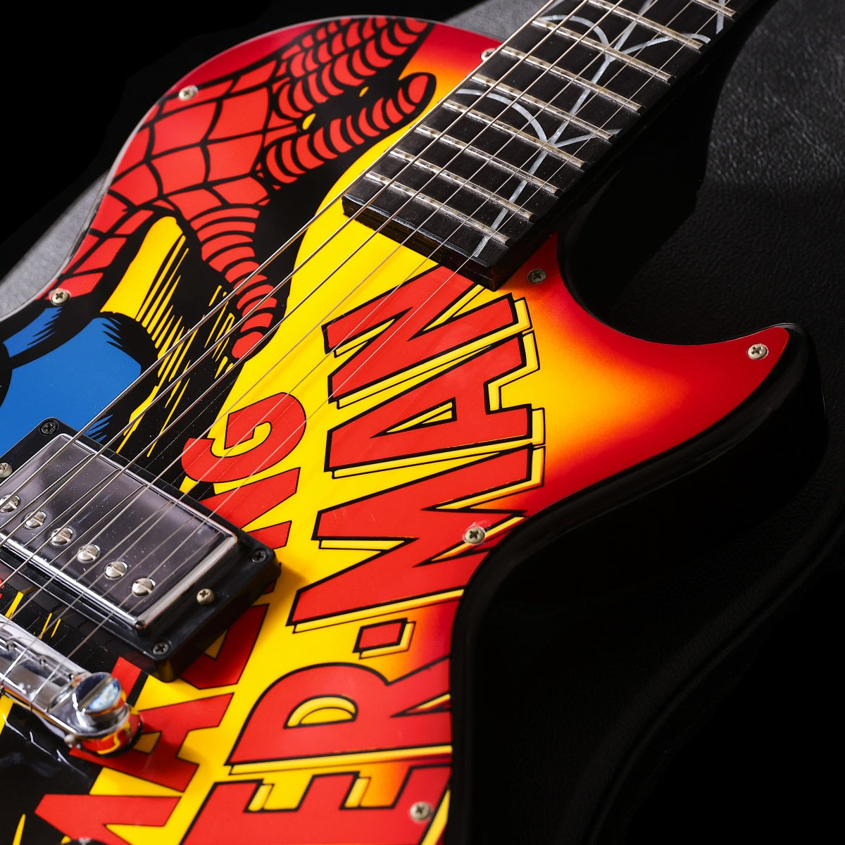 [SN WS1 006] USED GIBSON CUSTOM SHOP / Limited Edition Web Slinger One Les Paul Spiderman Graphic Signed [03]
