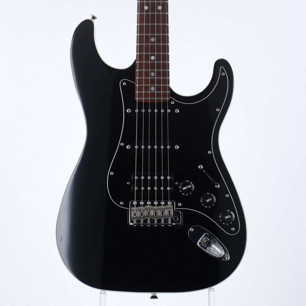 [SN JD17008140] USED Fender Fender / Japan Exclusive Aerodyne Stratocaster Medium Scale SSH Black [20]