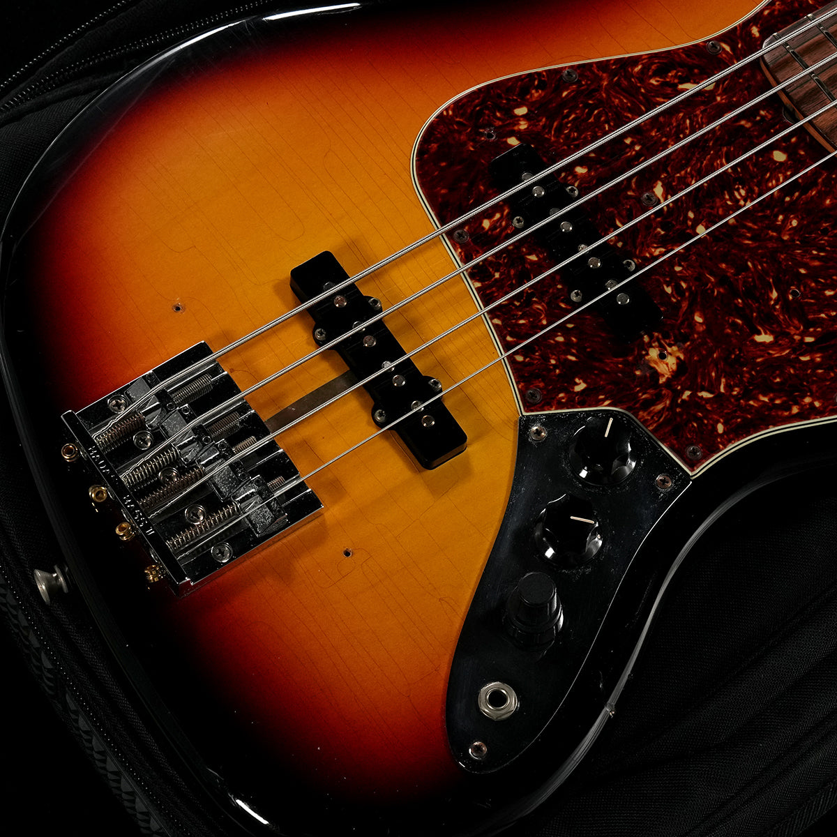 [SN R7069] USED Fender Custom Shop / 1964 Jazz Bass NOS 3Tone Sunburst [05]