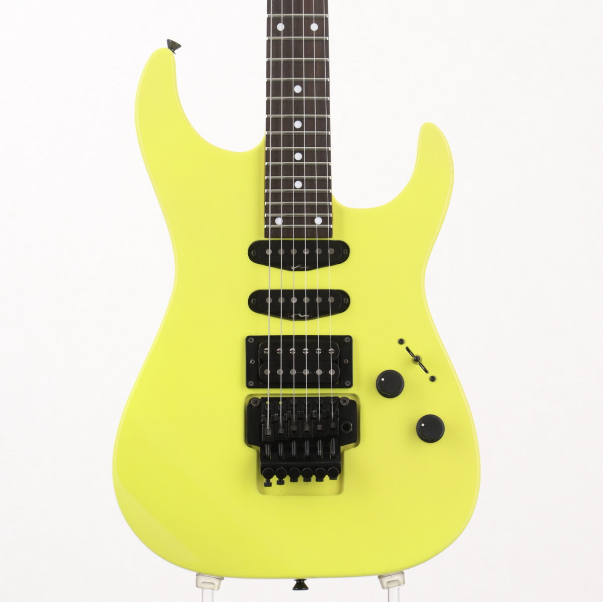 Soloist/Dinky type [Electric guitar › Soloist/Dinky type