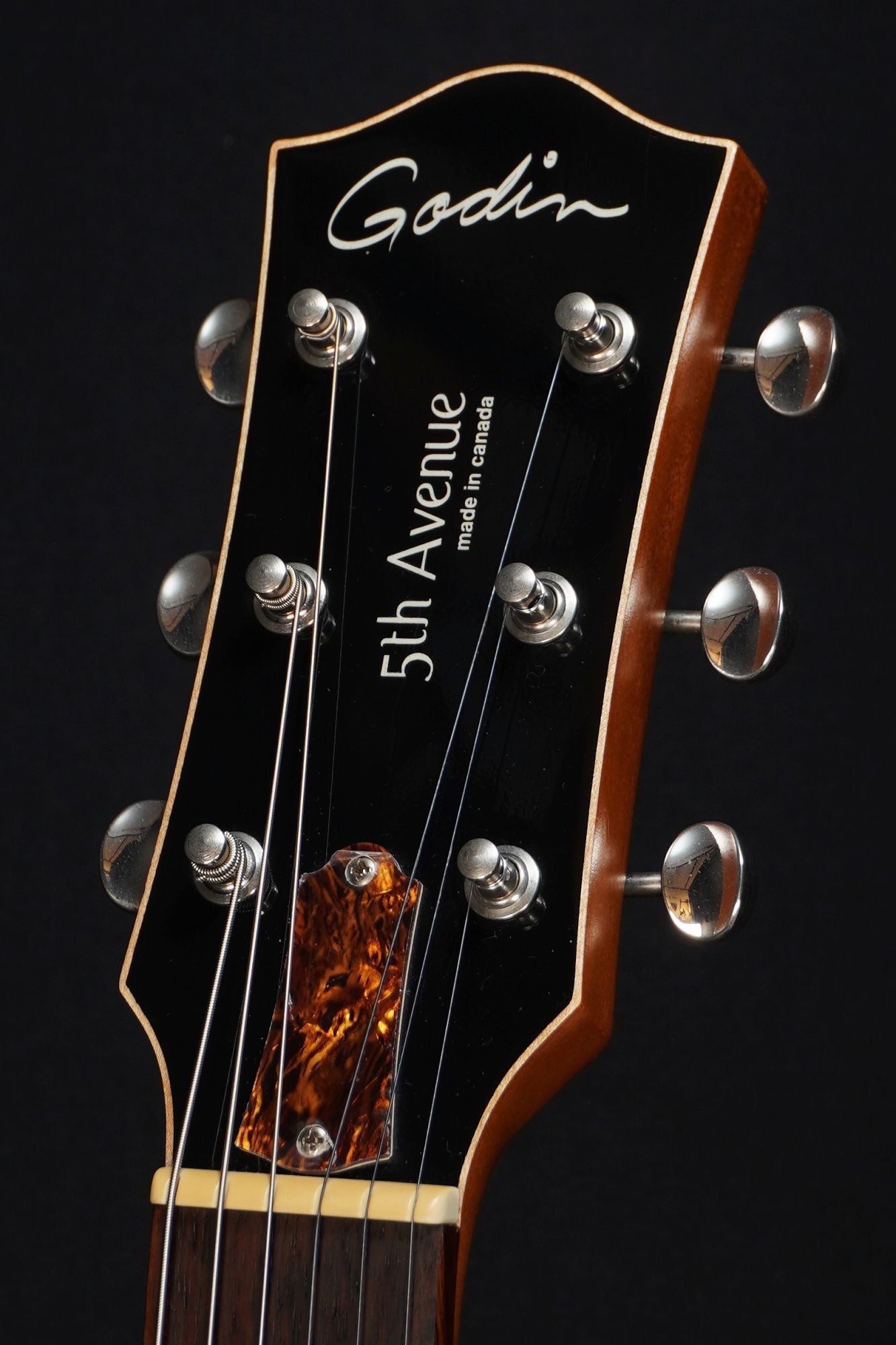 [SN 031986004811] USED Godin / 5th Avenue Kingpin P90 Cognac Burst [04]