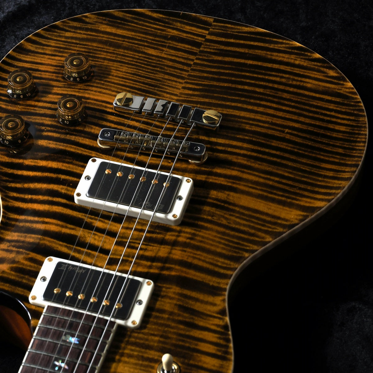 [SN 25 0401551] USED Paul Reed Smith (PRS) / 2025 McCarty Singlecut 594 10Top Yellow Tiger Pattern Vintage Neck [03]