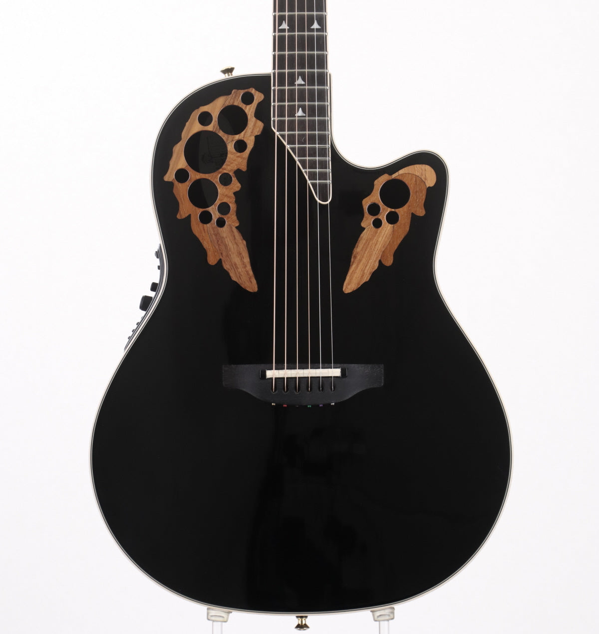 ovation – Ishibashi Music Corporation.