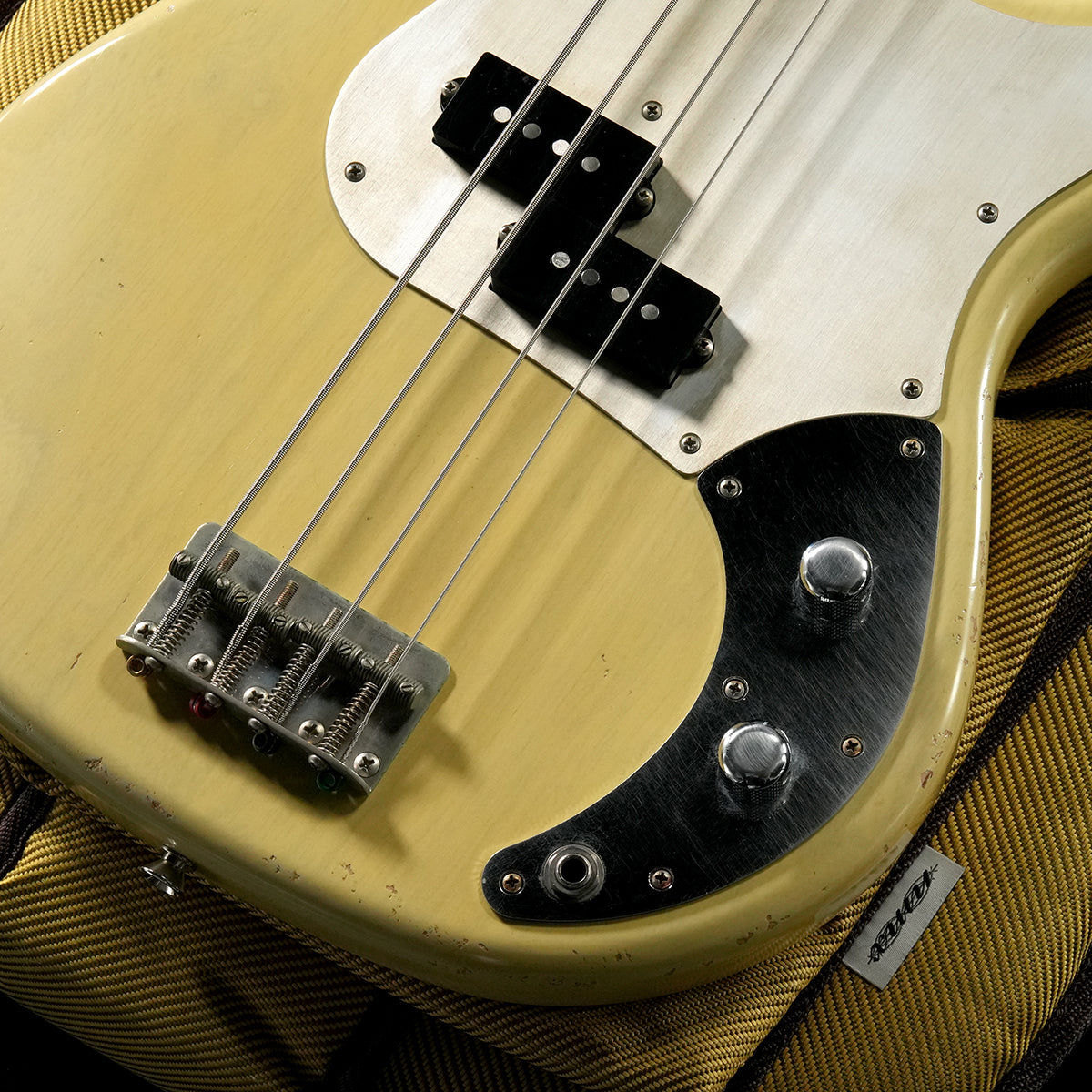 [SN 0114] USED Tsubasa Guitar Workshop / The EARTH 4st Blonde [05]