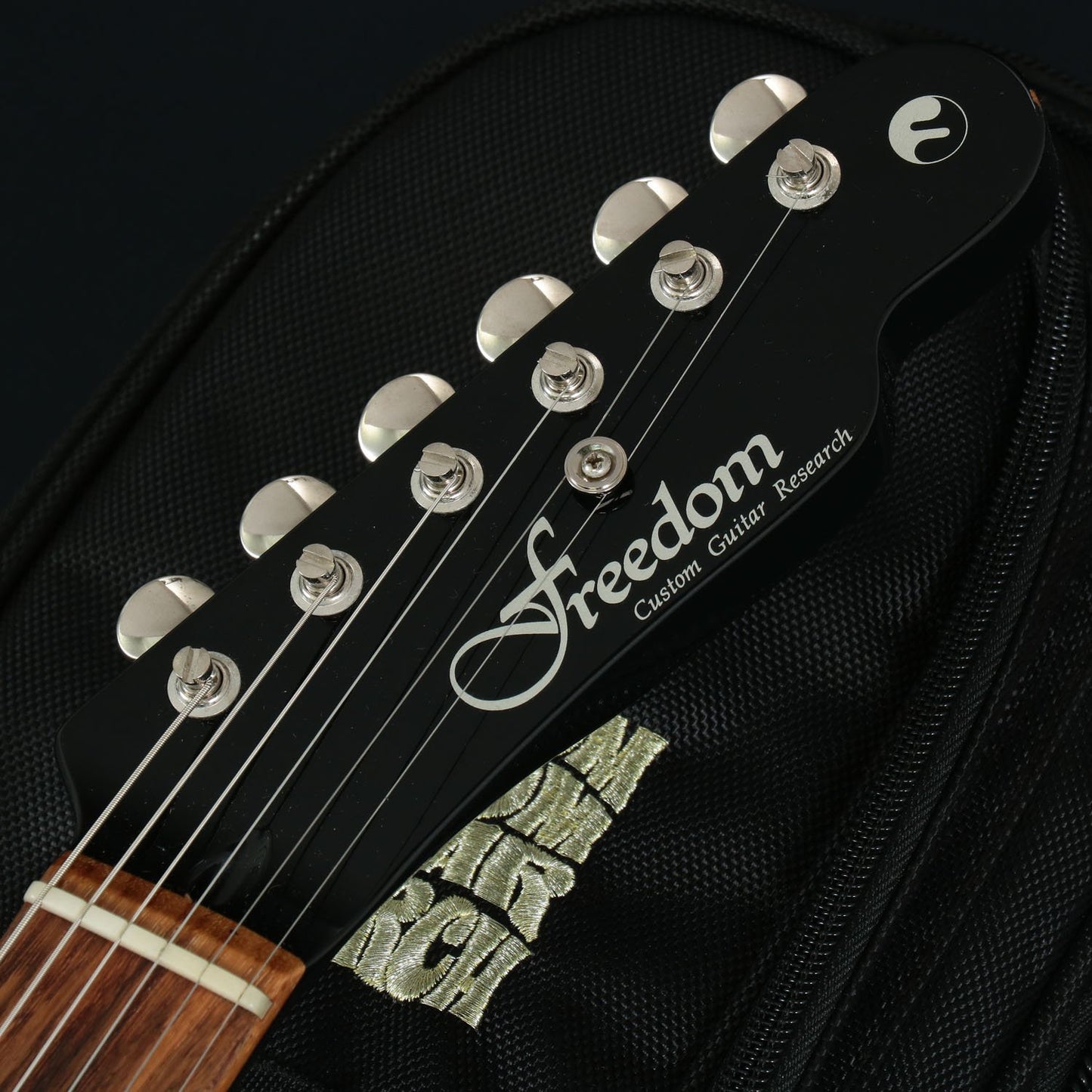 [SN 19012106] USED FREEDOM / C.O. Black Pepper [08]