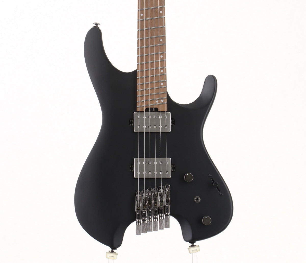 Ibanez QX52-BKF ヘッドレスギター HHピックアップ Ibanez QX52-BKF [SPOT MODEL] ｜イケベ楽器店オンラインストア