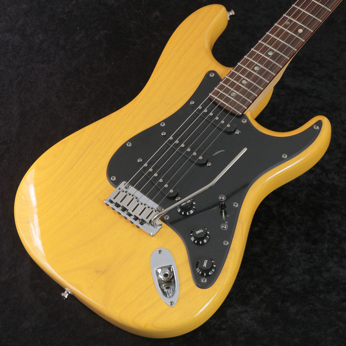 [SN DZ8243847] USED FENDER USA / American Deluxe Stratocaster Ash Butter Scotch Blonde [03]