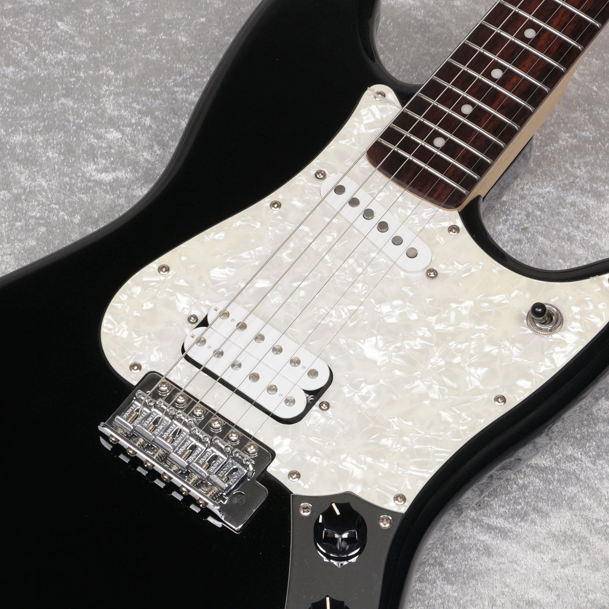 [SN ICS 10173133] USED SQUIER / Cyclone Black [06]