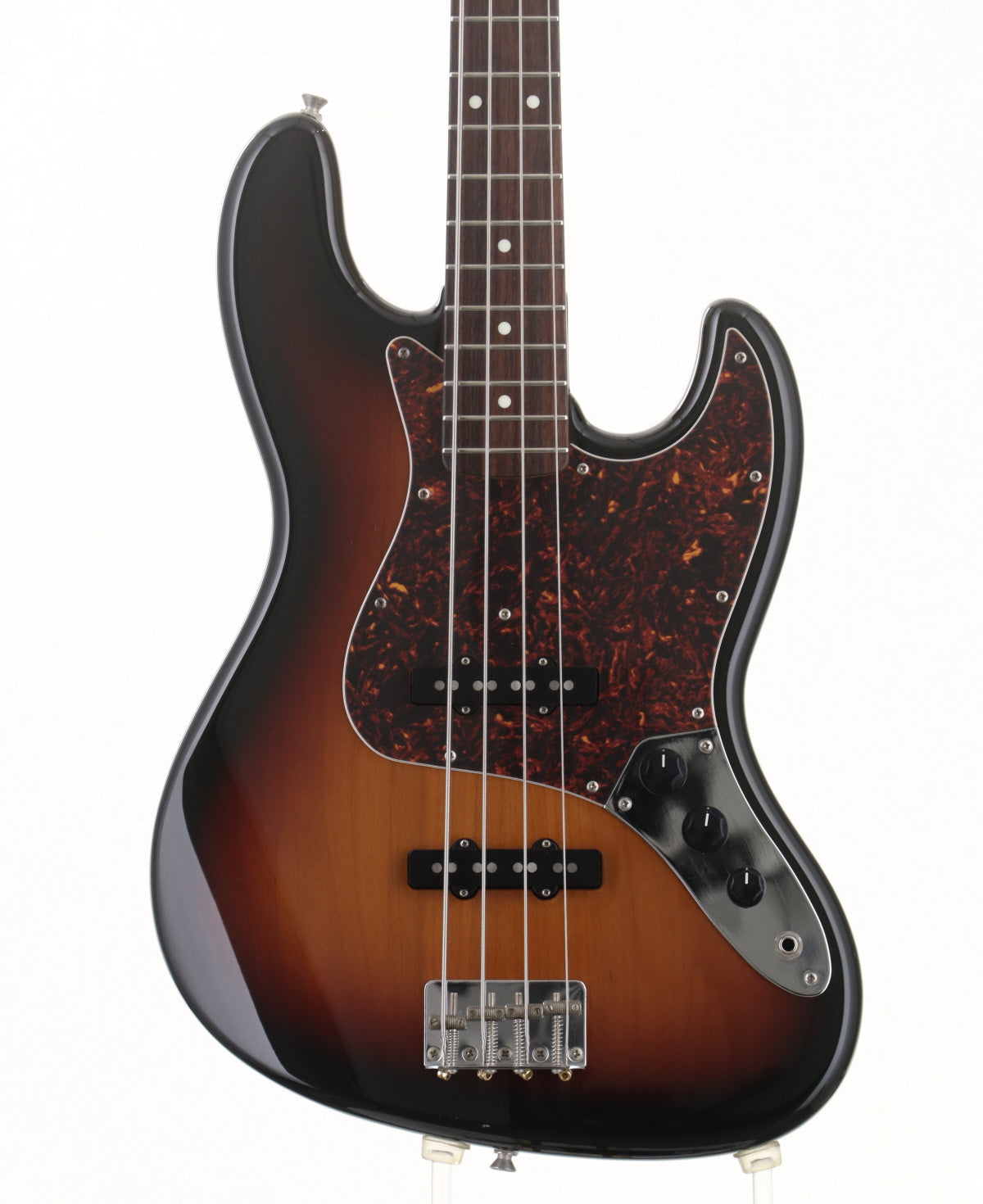 Bacchus 【黒帯】JAZZ BASS タイプ Bacchus basses from Japan | TalkBass.com