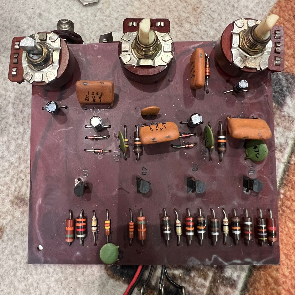 USED Electro-Harmonix / 1975 Big Muff Pi V2 Rams Head [12]