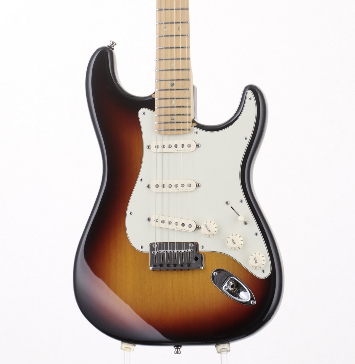 [SN DZ2034229] USED Fender / American Deluxe Stratocaster 3-Color Sunburst Maple Fingerboad, 2002 [09]