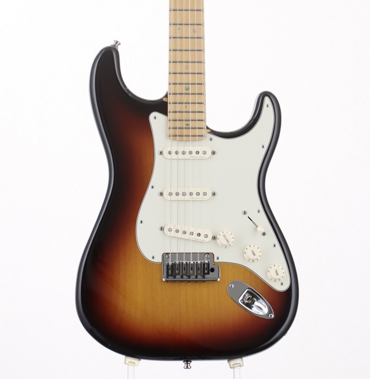 [SN DZ2034229] USED Fender / American Deluxe Stratocaster 3-Color Sunburst Maple Fingerboad, 2002 [09]
