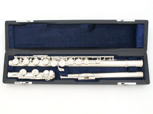[SN 6279] USED YAMAHA / Flute YFL-511, all tampos replaced [09]