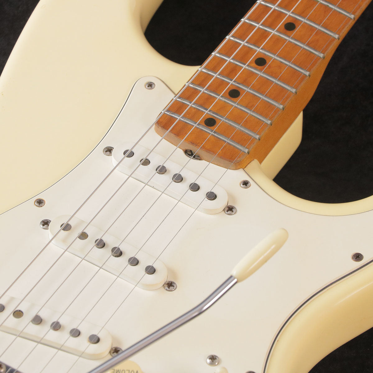 [SN TN704850] USED FENDER USA / VOO DOO Stratocaster White [03]