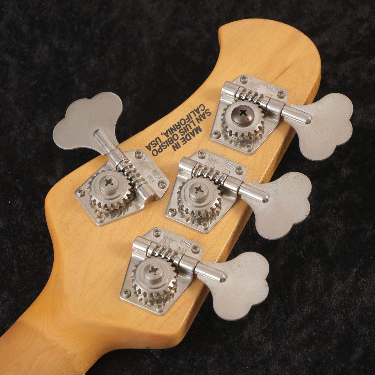 [SN E37113] USED MUSIC MAN / StingRay 4 Rolls Burgundy [03]