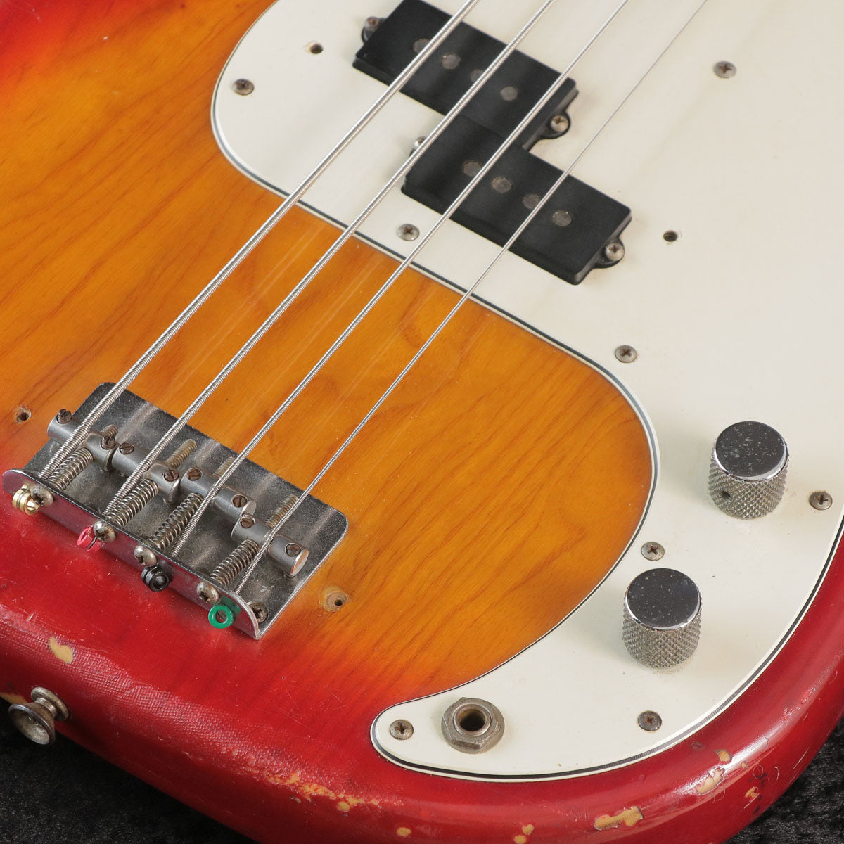 [SN S887633] USED FENDER USA / 1981 Precision Bass Cherry Sunburst [03]