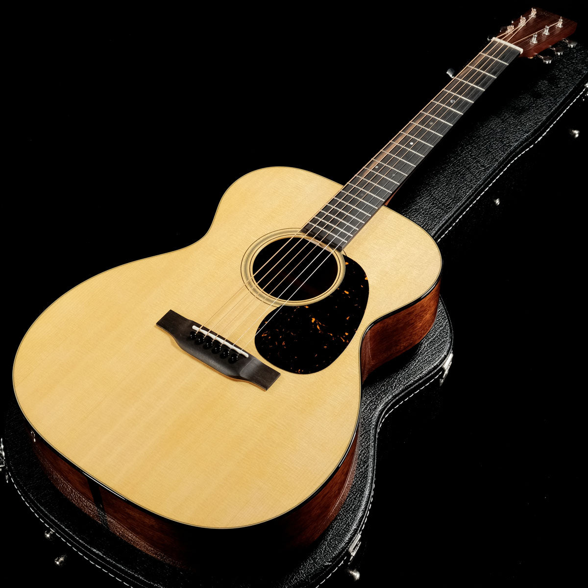 [SN 2841656] USED MARTIN / 000-18 [05]