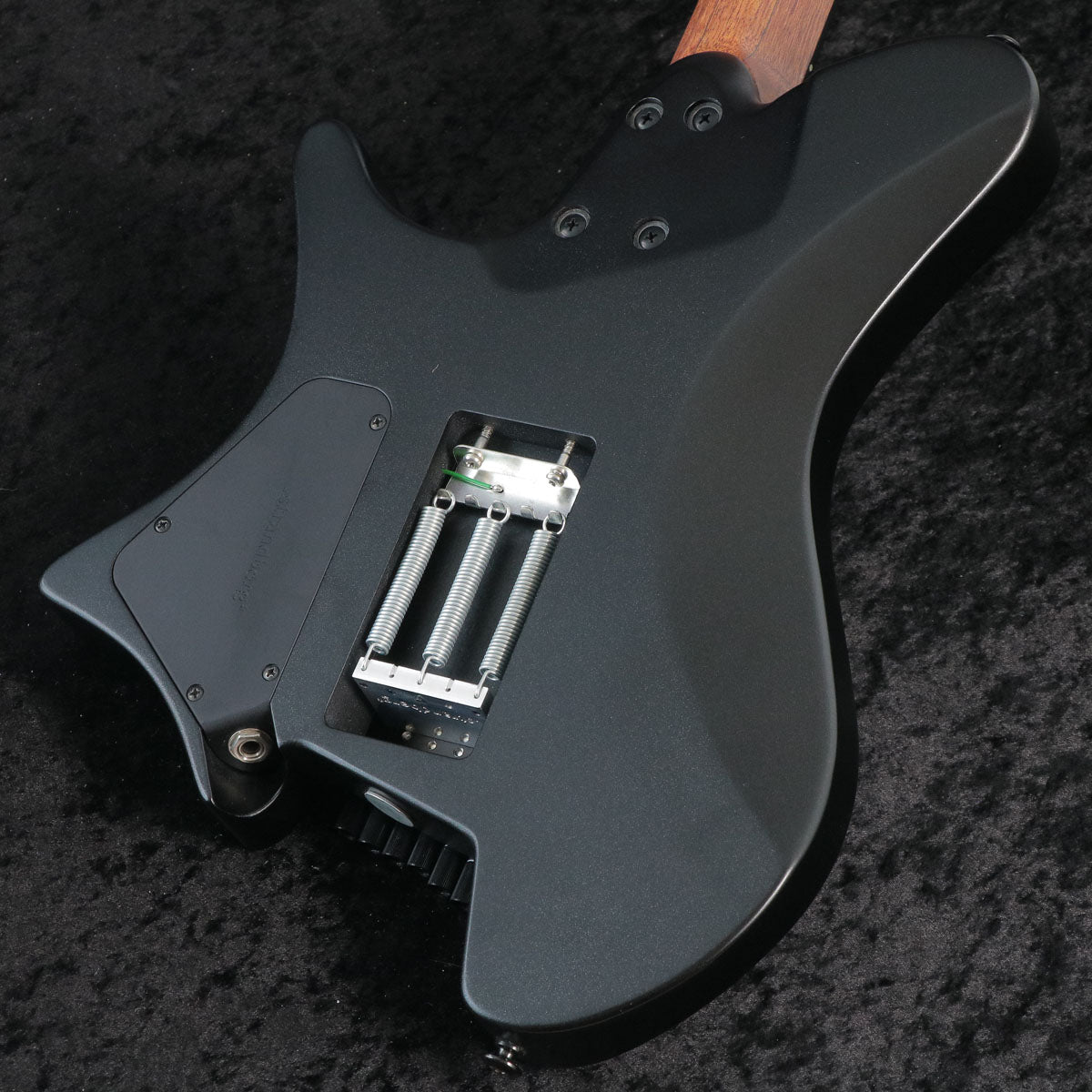 [SN C2301404] USED STRANDBERG / SALEN 6 TREMOLO PLINI EDITION Black [03]
