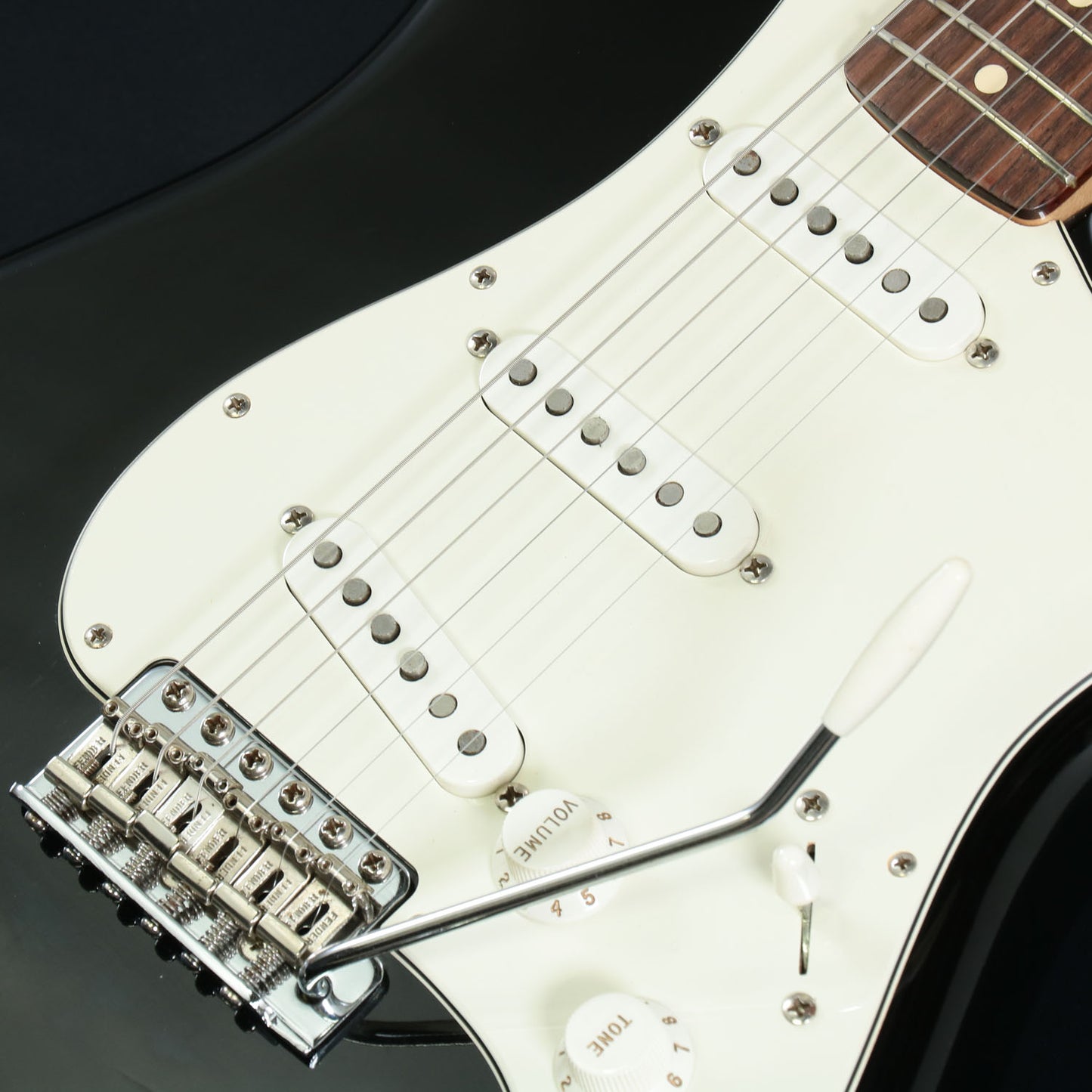 [SN V08014] USED Fender USA / FSR American Vintage 70s Stratocaster Matching Head Black [3.58kg / 2013] Fender [08]