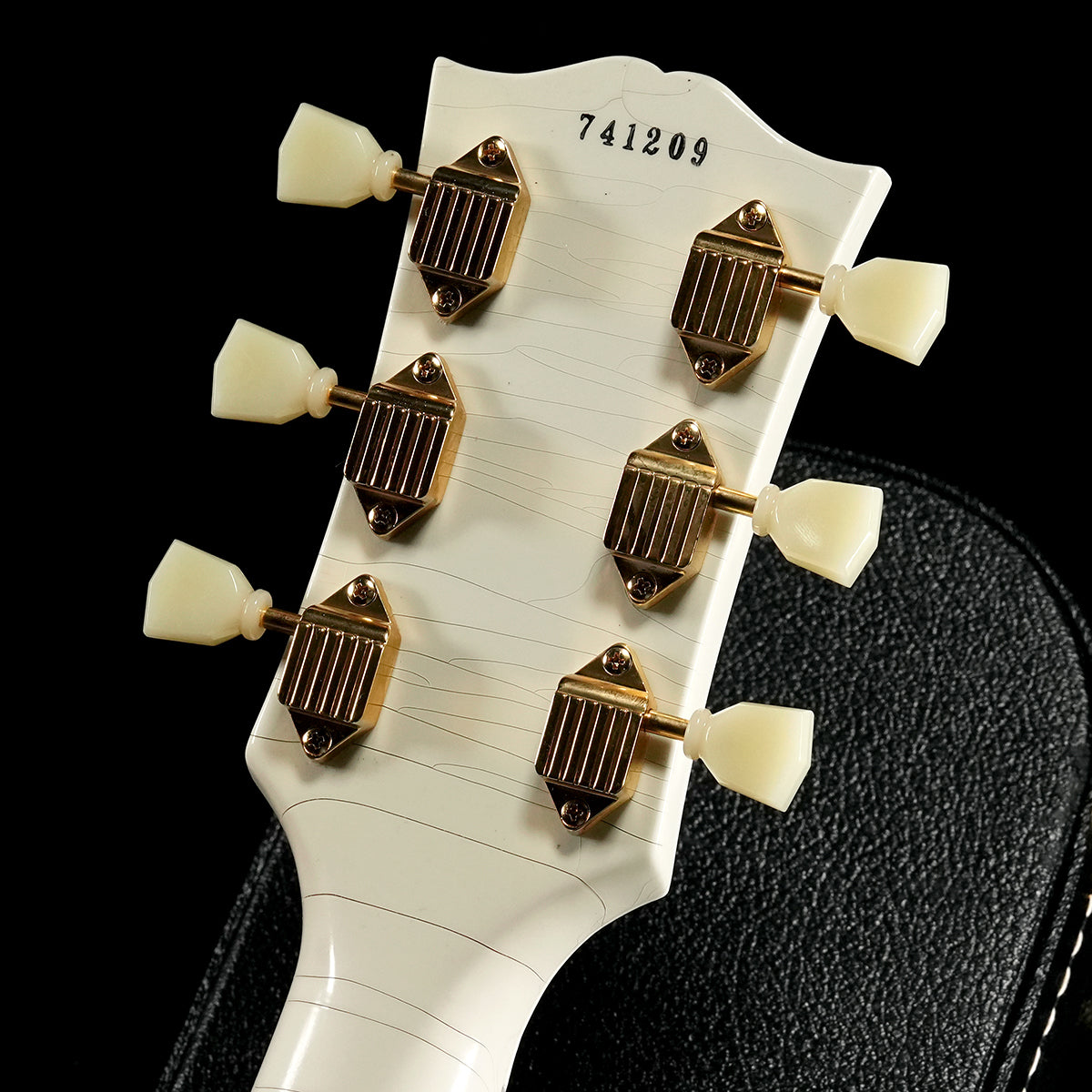 [SN 741209] USED Gibson Custom Shop / Murphy Lab 1957 Les Paul Custom 3PU Bigsby Ultra Light Aged Polaris White [05]