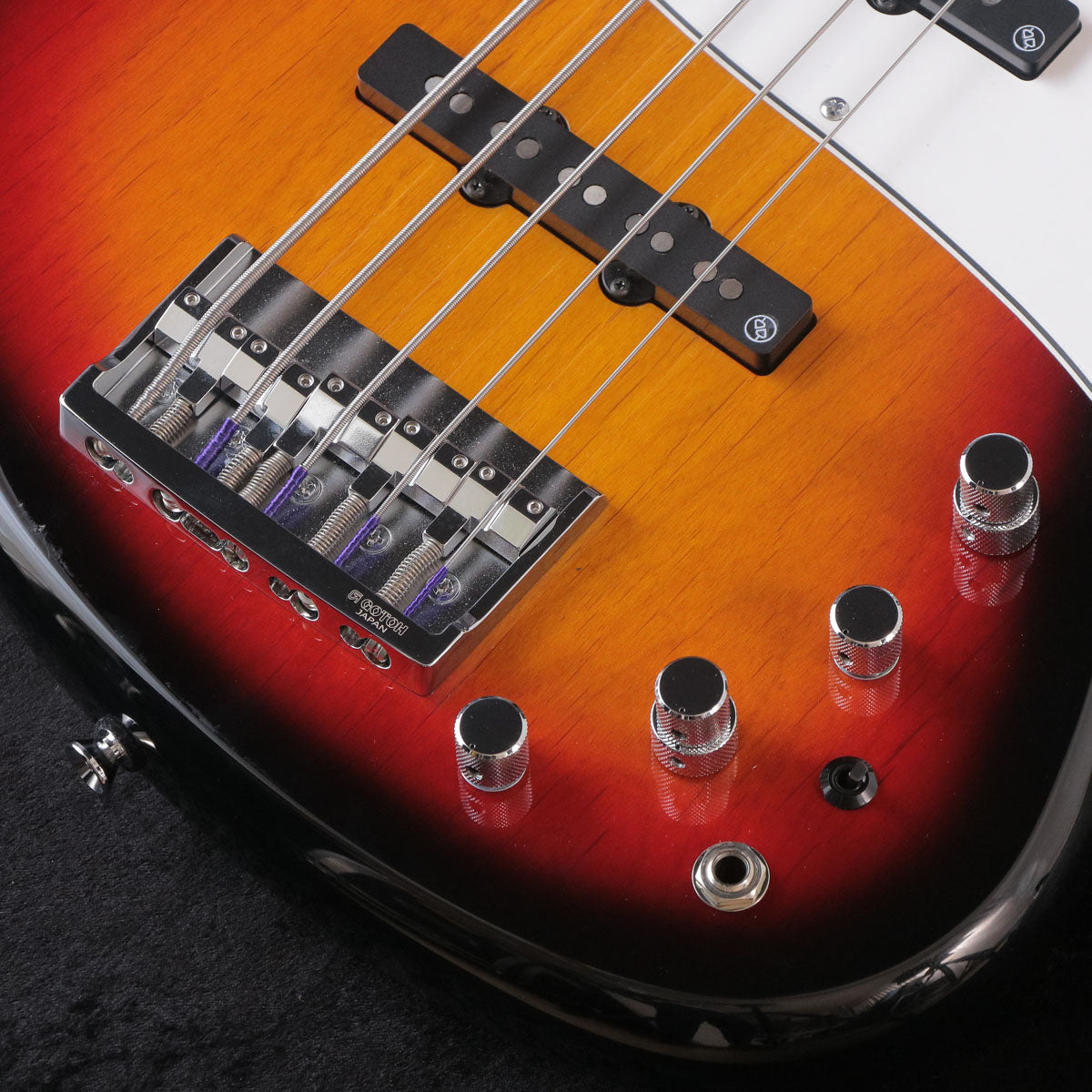 [SN N5102305K] USED FODERA / NYC Empire 5 strings 60FH 24 Fretless [03]
