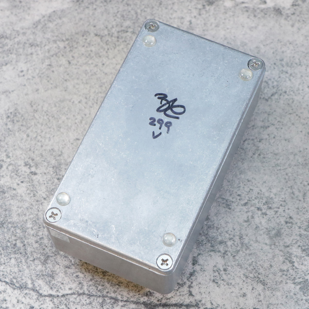 [SN 299] USED Menatone / The Fish Factory Overdrive [10]