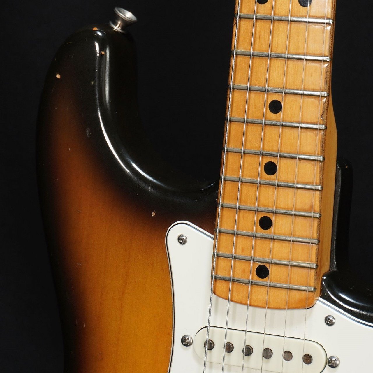 [SN XX8356] USED Fender / 1975 Stratocaster Sunburst/M [04]