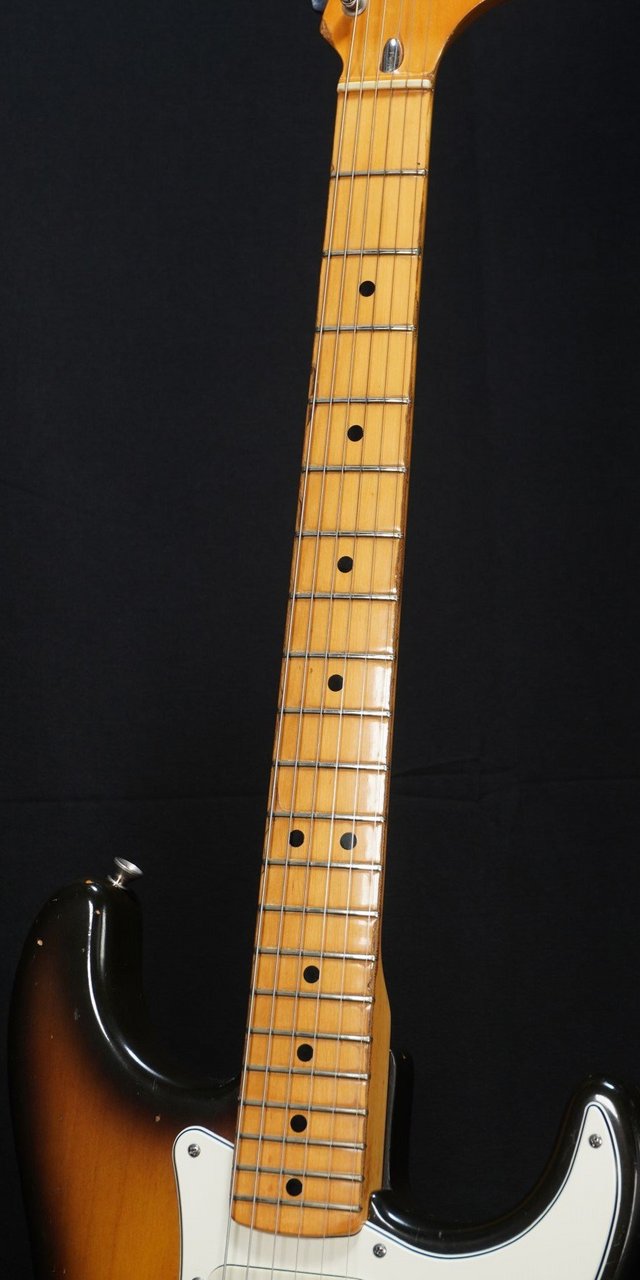 [SN XX8356] USED Fender / 1975 Stratocaster Sunburst/M [04]