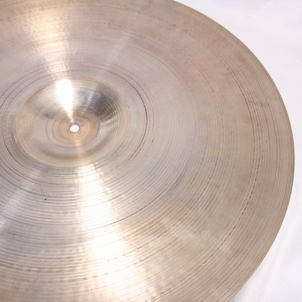 USED ZILDJIAN / A 50s Large Hollow Stamp 22" 2746g RIDE 50s ZILDJIAN [08]