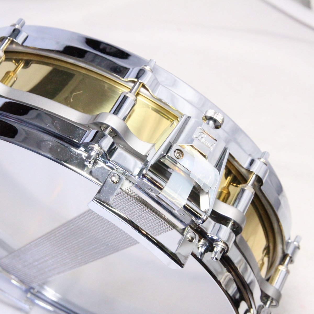 USED PEARL / B-9114P 14x3.5 Flee Floating Brass Piccolo Pearl Snare Drum [08]