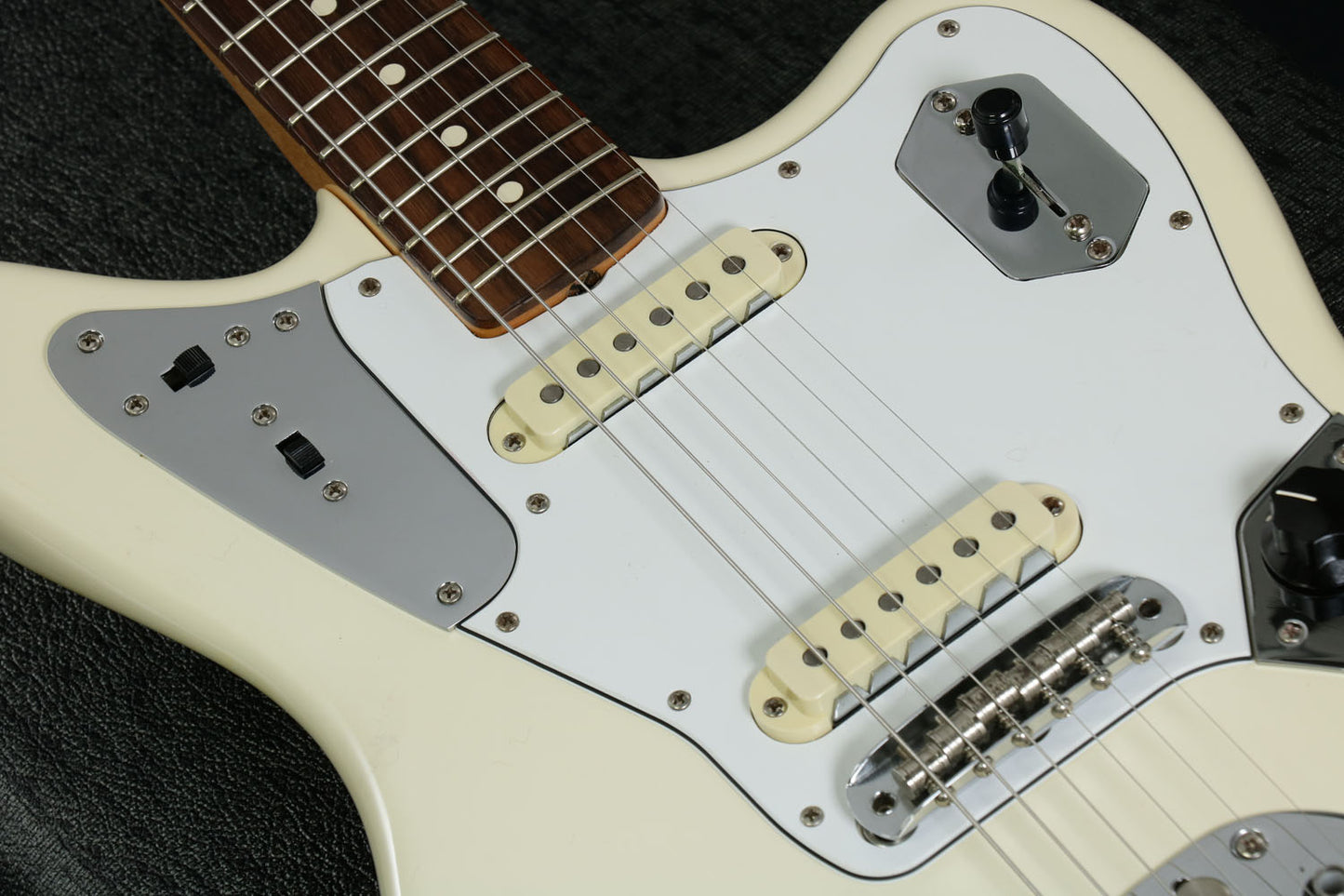 [SN V2088711] USED Fender USA / Johnny Marr Jaguar Rosewood Fingerboard Olympic White [3.81kg / 2020] Fender Johnny Marr [08]