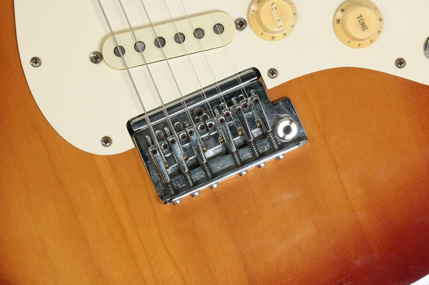 [SN E343487] USED Fender USA / Stratocaster Standard 2-Knob Sienna Sunburst [3.54kg / 1984] Fender Dan Smith Strat [08]