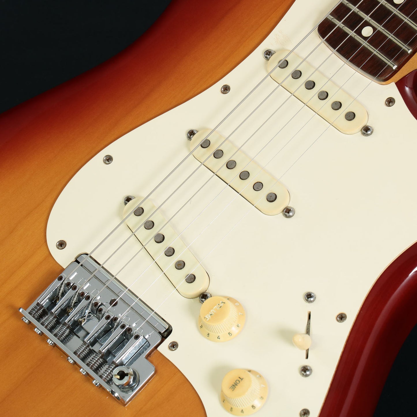 [SN E343487] USED Fender USA / Stratocaster Standard 2-Knob Sienna Sunburst [3.54kg / 1984] Fender Dan Smith Strat [08]