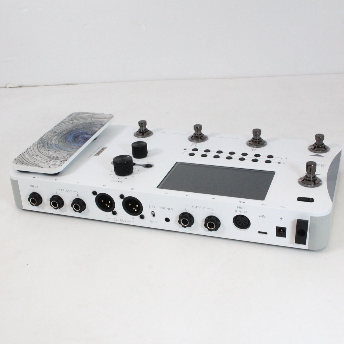 [SN 669BFK31] USED MOOER / GE1000 White [05]