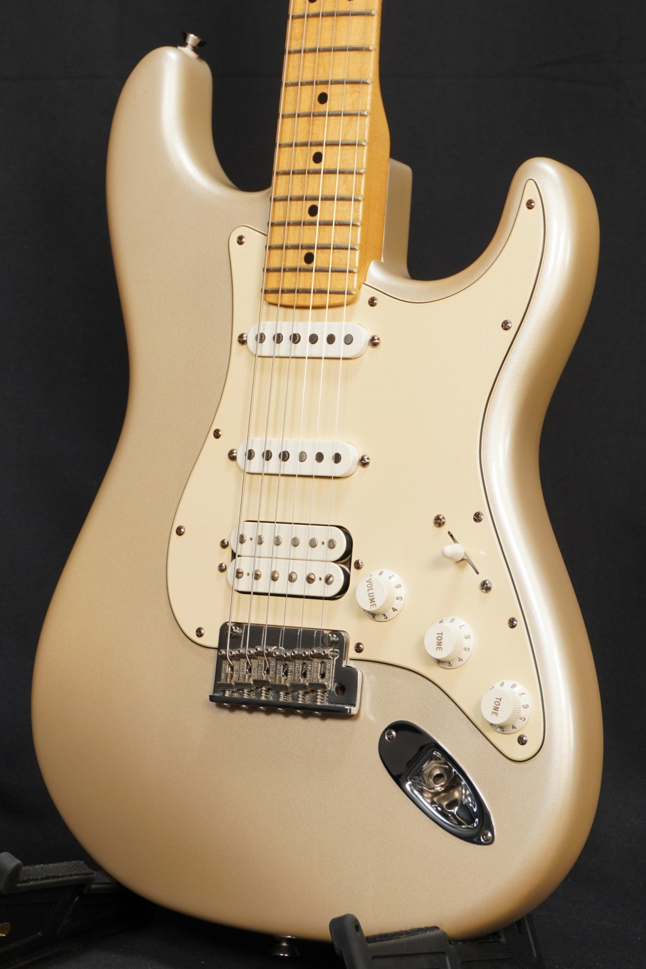 [SN Z8101392] USED Fender USA / American Standard Stratocaster HSS Blizzard Pearl/M -2008- [04]