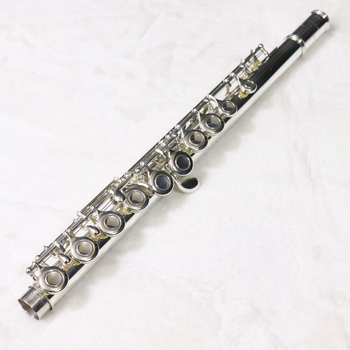 [SN 079750] USED YAMAHA / Flute YFL-211S Silver plated, made of nickel silver, with E-mechanism [11]