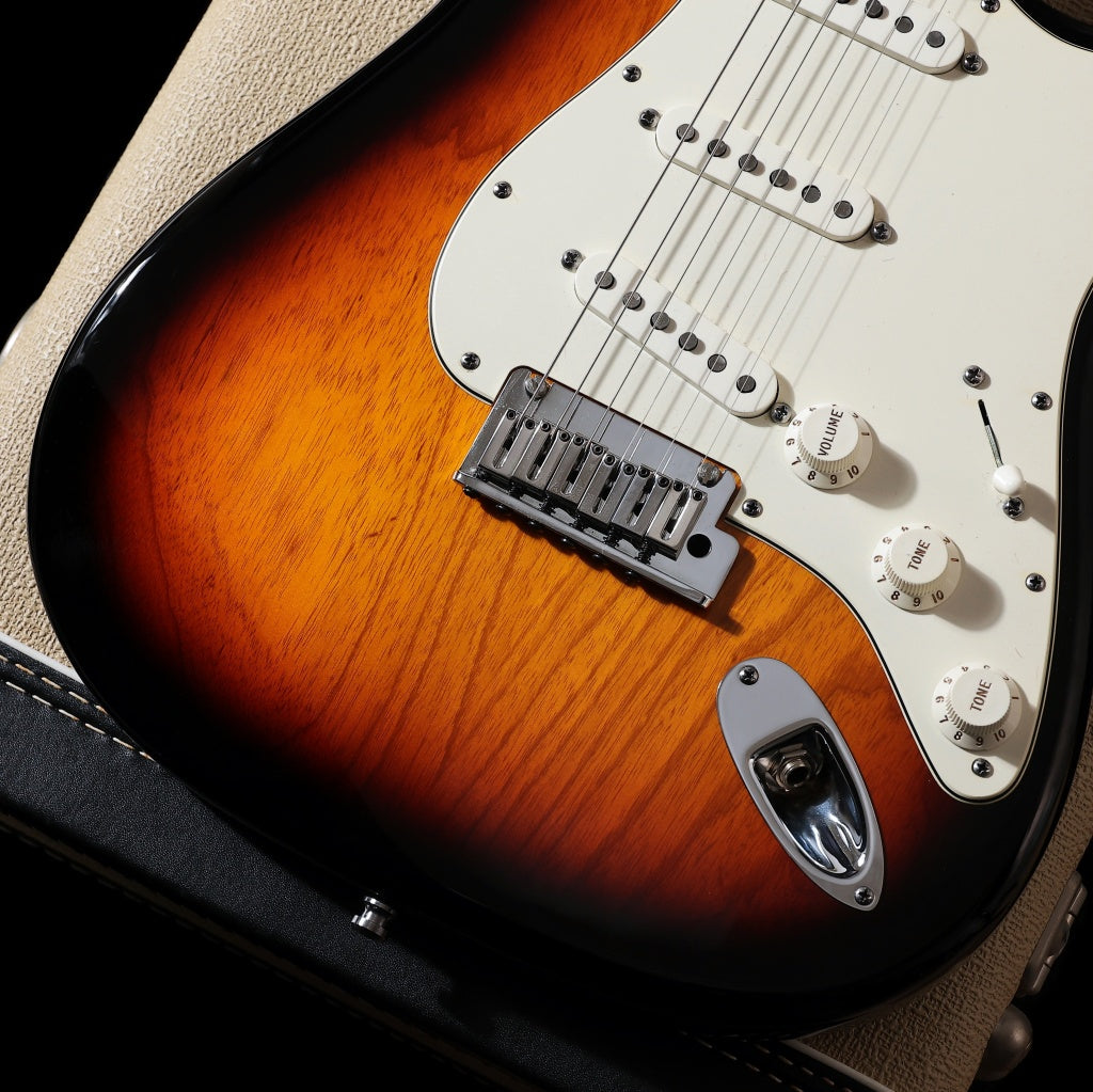 [SN 5313] USED Fender Custom Shop / Custom Deluxe Stratocaster Faded 3-Tone Sunburst [03]