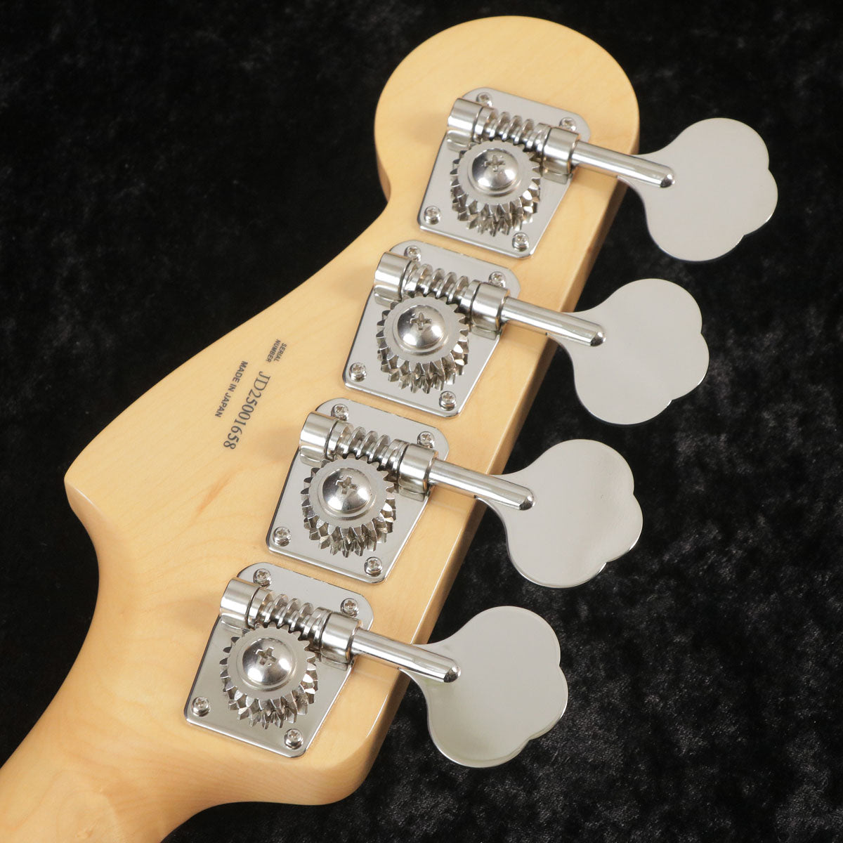 [SN JD25001658] USED FENDER MADE IN JAPAN / Traditional II 60s Precision Bass 3Tone Sunburst [03]