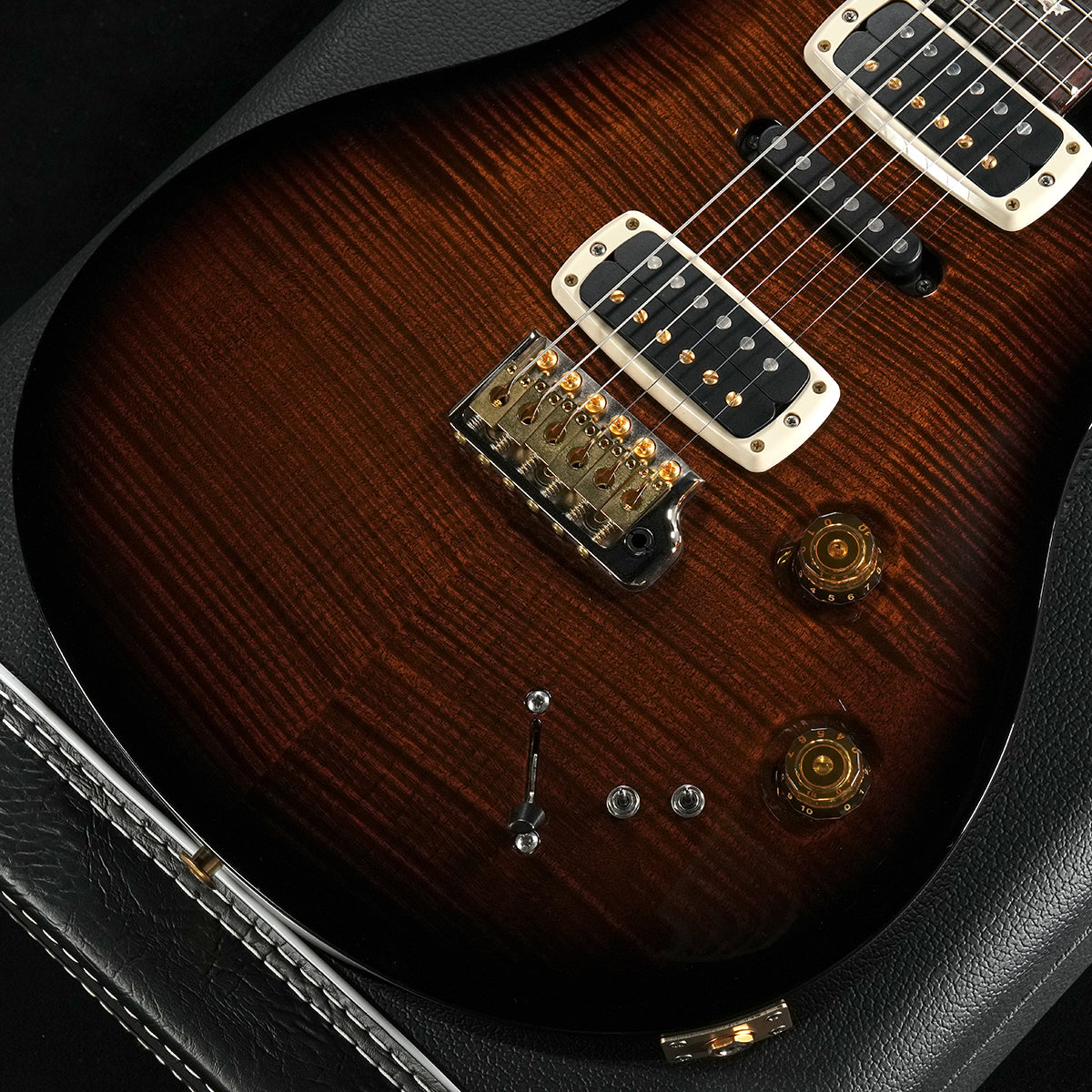 [SN 24 0395186] USED Paul Reed Smith / 2024 Modern Eagle V - 10Top Black Gold Wraparound Burst Pattern Neck [05]