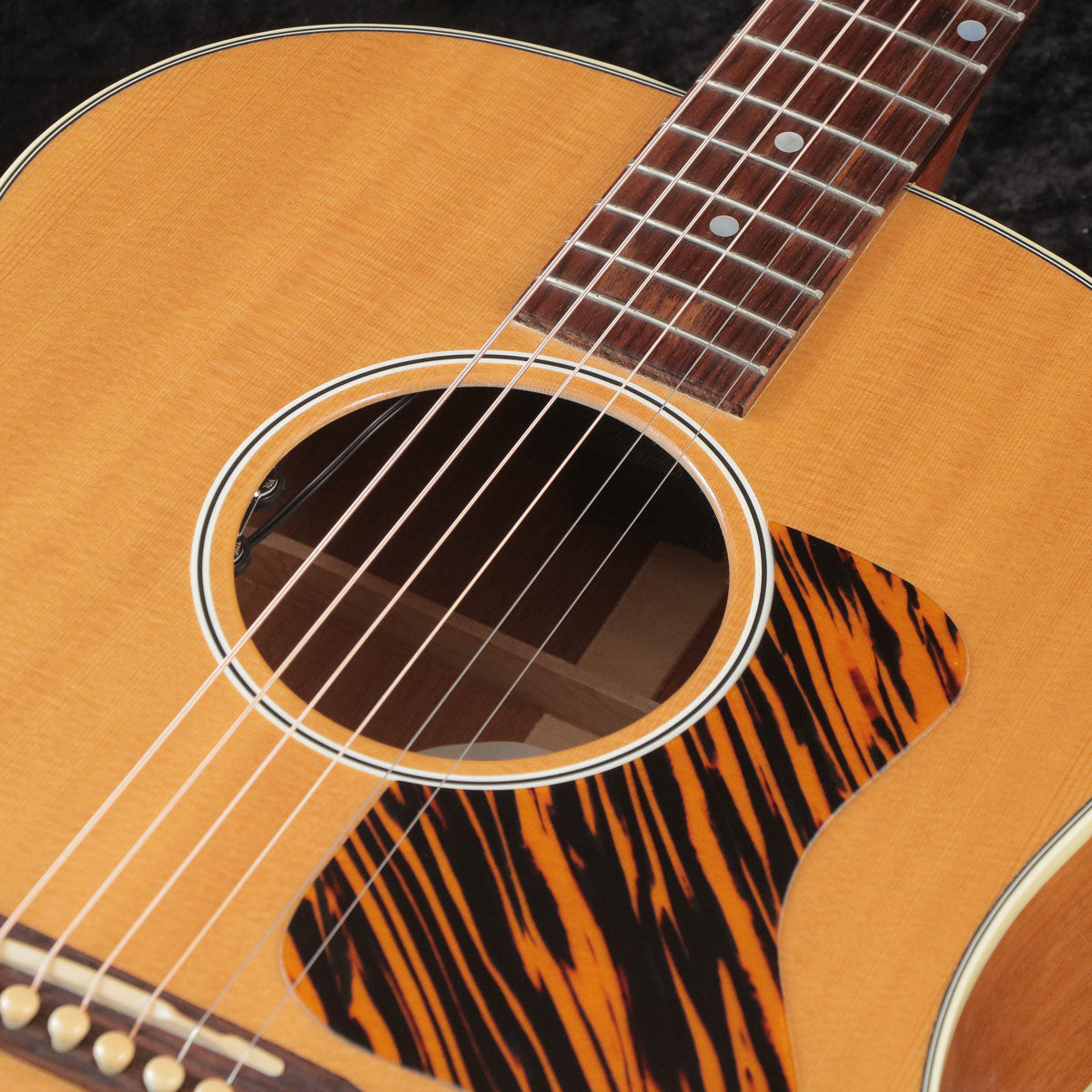 [SN 12955036] USED GIBSON / J-35 Natural -2015- [03]